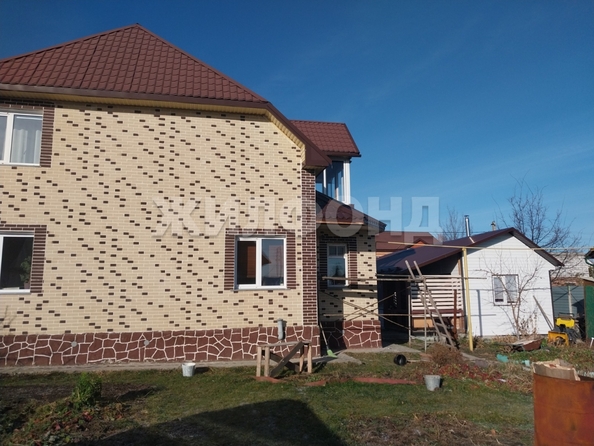 
   Продам дом, 159.4 м², Новосибирск

. Фото 3.