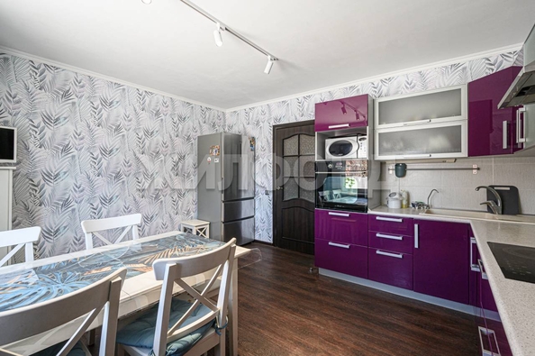 
   Продам дом, 159.4 м², Новосибирск

. Фото 4.