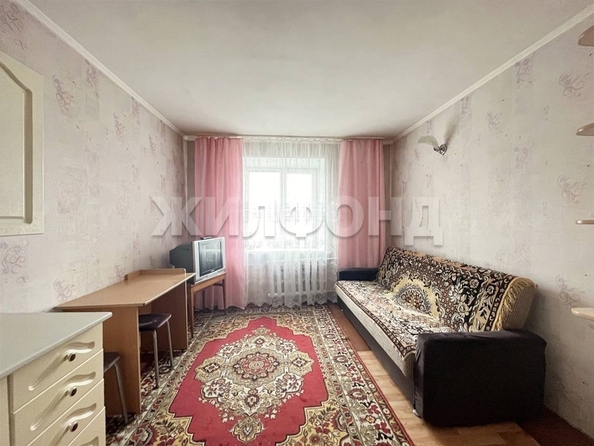 
   Продам комнату, 12.2 м², Зорге ул, 10

. Фото 2.