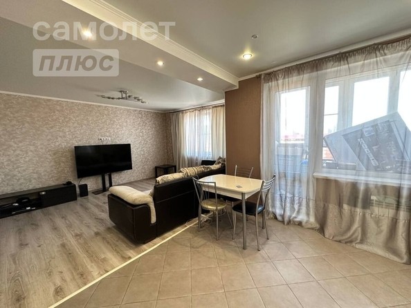 
   Продам 2-комнатную, 78 м², Конева ул, 8к1

. Фото 3.