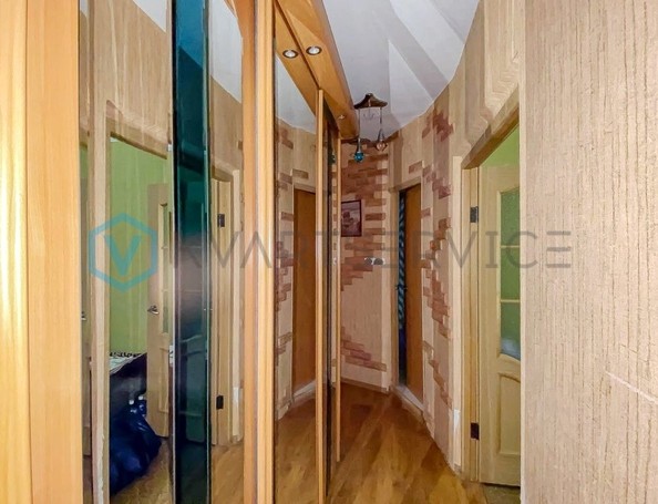 
   Продам 3-комнатную, 64.5 м², Крупской ул, 27

. Фото 1.