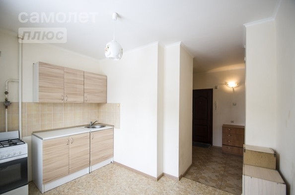 
   Продам 1-комнатную, 36.8 м², Малиновского ул, 12к1

. Фото 11.