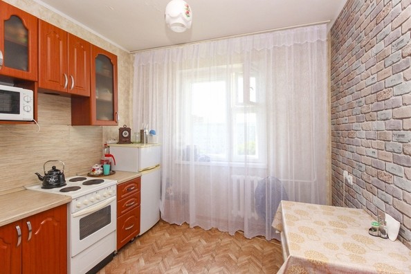 
   Продам 1-комнатную, 42.2 м², Дмитриева ул, 3/2

. Фото 8.