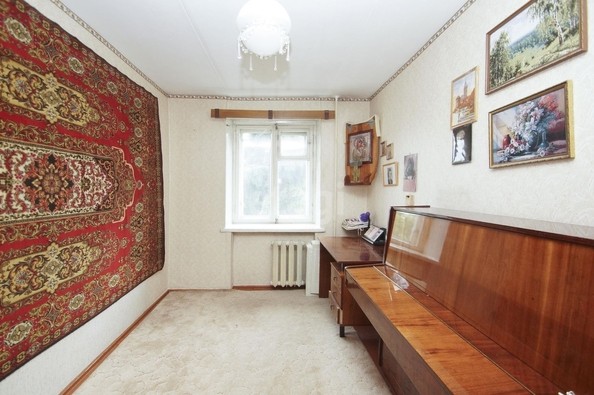 
   Продам 3-комнатную, 59.8 м², Кемеровская ул, 20

. Фото 2.