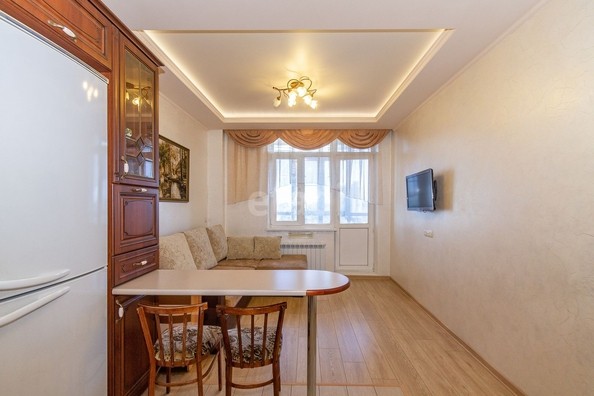 
   Продам 3-комнатную, 76.6 м², Маршала Жукова ул, 107

. Фото 19.