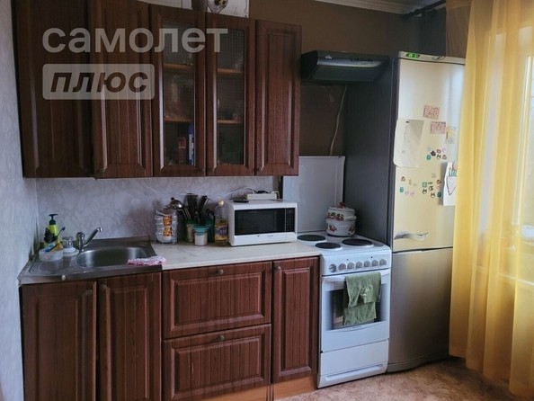 
   Продам 2-комнатную, 53 м², Кузнецова ул, 12

. Фото 14.