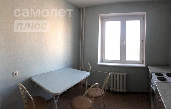 
   Продам 2-комнатную, 56.5 м², Осоавиахимовская ул, 181к3

. Фото 2.