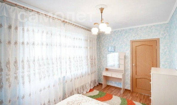 
   Продам 3-комнатную, 75 м², Лукашевича ул, 14/3

. Фото 5.
