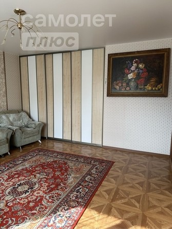 
   Продам 2-комнатную, 63.5 м², Нахимова ул, 9

. Фото 2.