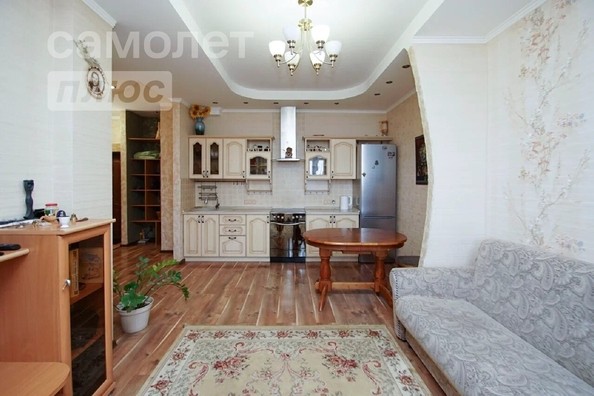 
  Сдам в аренду 3-комнатную квартиру, 67.8 м², Омск

. Фото 1.