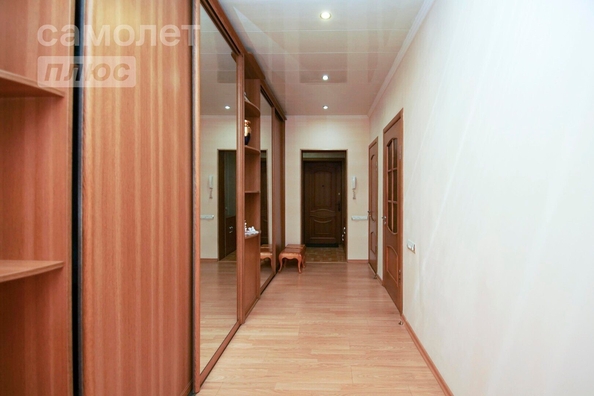 
   Продам 3-комнатную, 94.6 м², Маршала Жукова ул, 76

. Фото 6.