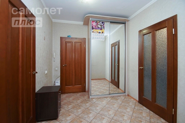 
   Продам 3-комнатную, 98.3 м², Орловского ул, 3

. Фото 1.