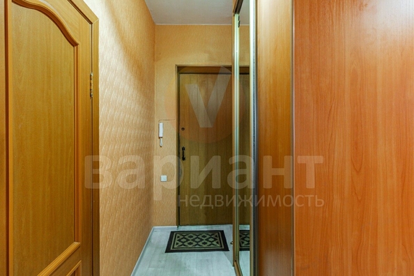 
   Продам 3-комнатную, 72 м², Нефтезаводская ул, 13А

. Фото 1.