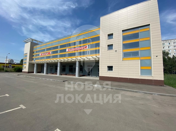 
   Сдам офис, 370 м², Лукашевича ул, 8/3

. Фото 1.