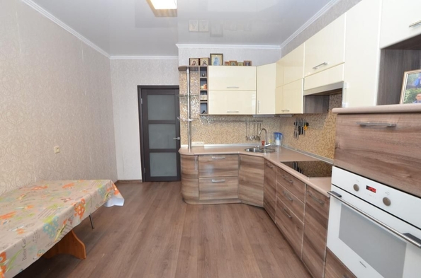 
   Продам 2-комнатную, 61.8 м², 5 Армии ул, 14

. Фото 4.