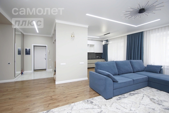 
   Продам 2-комнатную, 81.5 м², Шукшина ул, 8

. Фото 4.