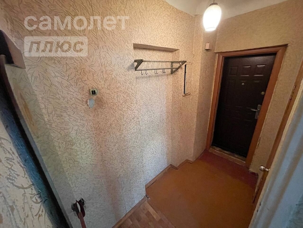 
   Продам 3-комнатную, 53.6 м², Андрианова ул, 8

. Фото 2.