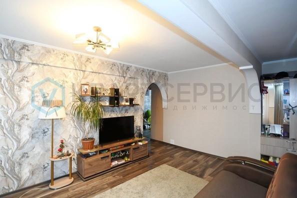 
   Продам 3-комнатную, 61 м², Ватутина ул, 2

. Фото 4.