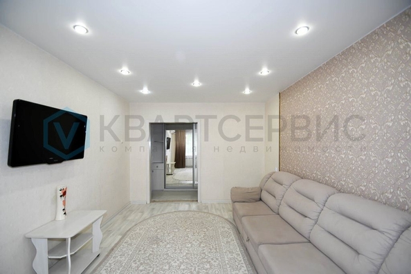 
   Продам 3-комнатную, 62.9 м², Омская ул, 158

. Фото 5.