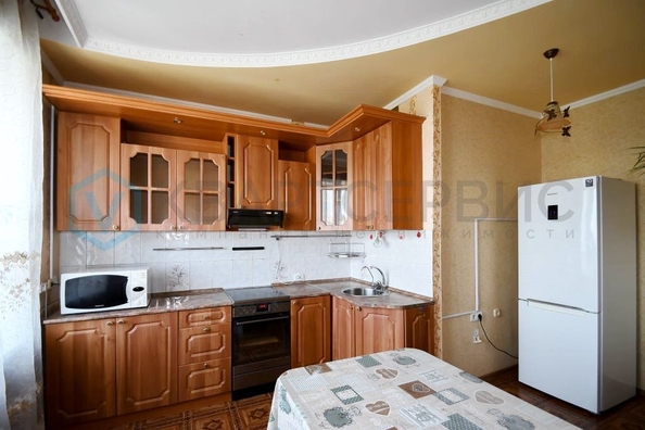 
   Продам 3-комнатную, 83.6 м², Красина ул, 4

. Фото 5.