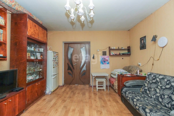 
   Продам 3-комнатную, 60 м², Кировская 8-я ул, 101

. Фото 9.