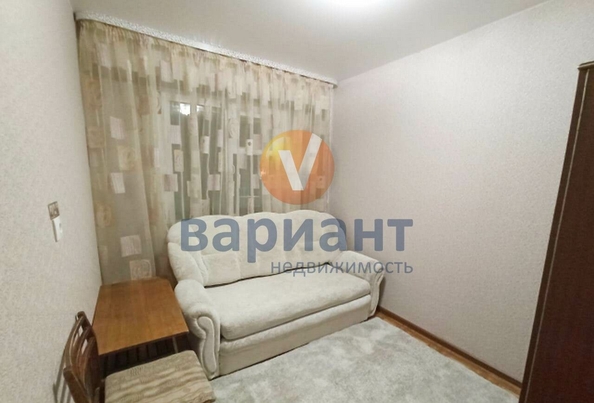 
   Продам 3-комнатную, 49 м², Энтузиастов пер, 11В

. Фото 4.