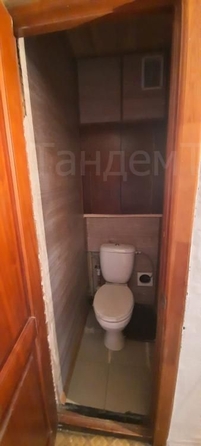 
   Продам 2-комнатную, 50 м², Дмитриева ул, 13/8

. Фото 3.