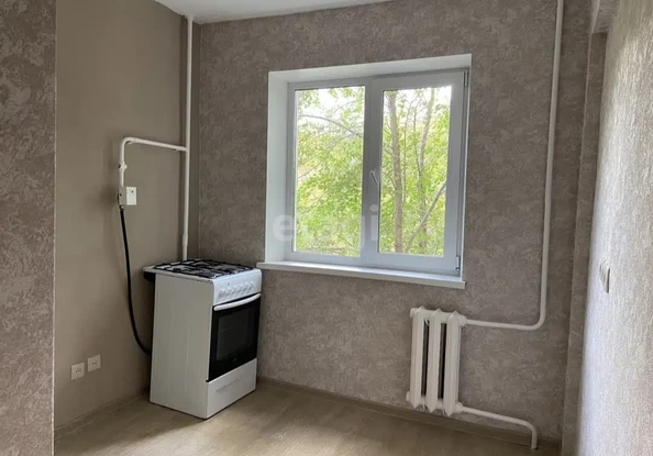 
   Продам 1-комнатную, 31 м², Линия 5-я ул, 252

. Фото 2.