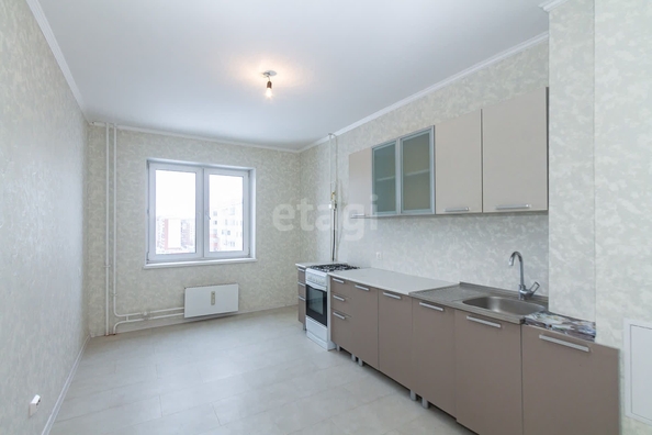 
   Продам 2-комнатную, 55.1 м², Завертяева ул, 18/5

. Фото 4.