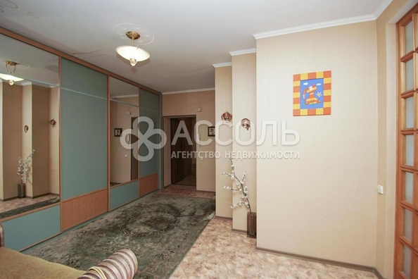 
   Продам 4-комнатную, 156 м², Добровольского ул, 5/1

. Фото 1.