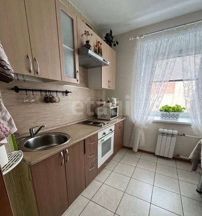 
   Продам 2-комнатную, 40.2 м², Светловская ул, 10

. Фото 4.