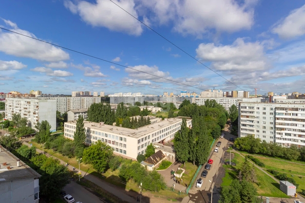 
   Продам 3-комнатную, 70.1 м², Конева ул, 20/1

. Фото 1.