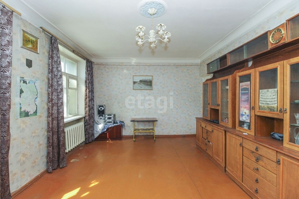 
   Продам 3-комнатную, 70.5 м², Авиагородок ул, 5

. Фото 3.