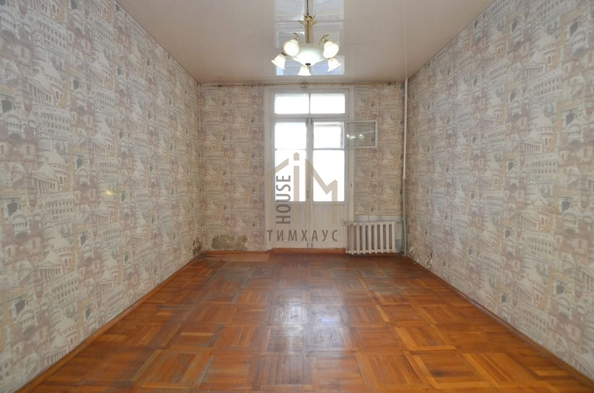 
   Продам 4-комнатную, 143.4 м², Труда ул, 49

. Фото 2.