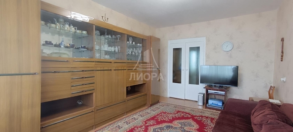 
   Продам 3-комнатную, 68.3 м², Братская ул, 21

. Фото 1.