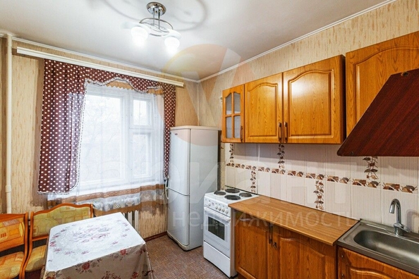 
   Продам 1-комнатную, 36 м², Гуртьева ул, 35/1

. Фото 8.