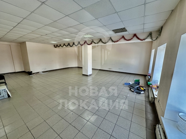 
   Сдам склад, 2700 м², Производственная 2-я ул, 41/1

. Фото 14.