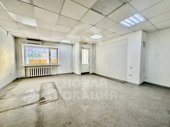 
   Сдам помещение свободного назначения, 47 м², 10 лет Октября ул, 175

. Фото 4.