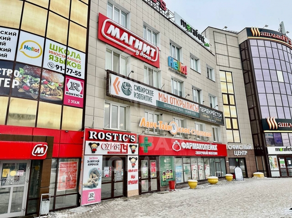 
   Сдам помещение свободного назначения, 150 м², 70 лет Октября ул, 24

. Фото 5.