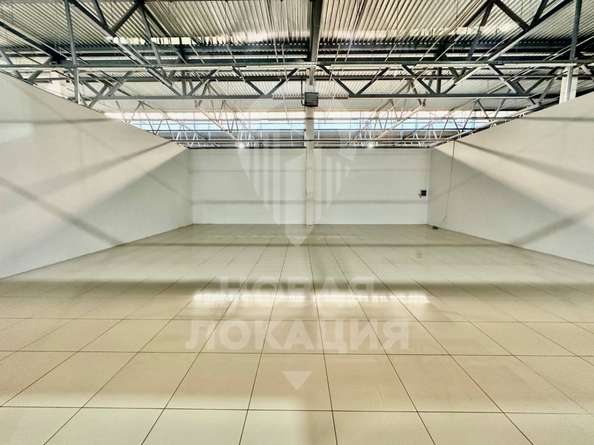 
   Сдам торговое помещение, 350 м², Комарова пр-кт, 13В

. Фото 7.