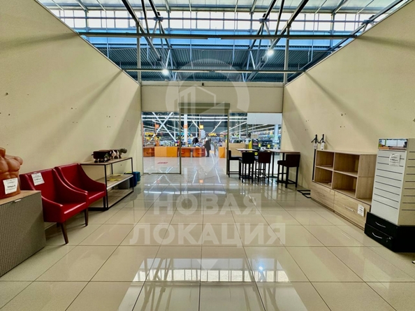 
   Сдам торговое помещение, 350 м², Комарова пр-кт, 13В

. Фото 19.