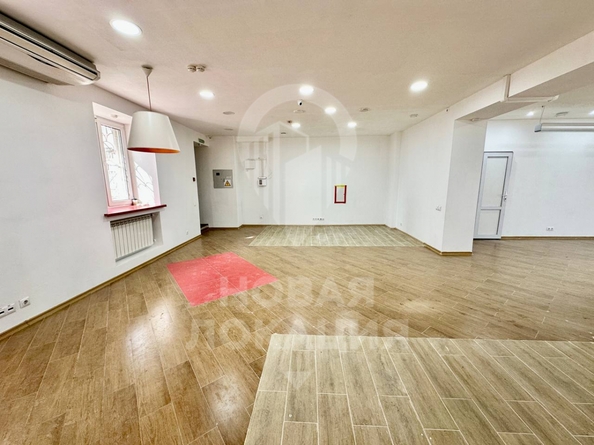 
  Сдается универсальное помещение, 93 м², Нефтезаводская ул, д. 9
. Фото 9.