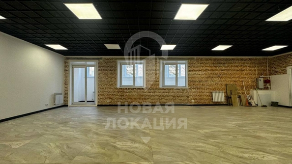 
  Продается универсальное помещение, 105 м², Тютчева ул, д. 8
. Фото 2.