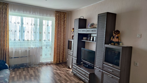 
  Сдается 1-комн. квартира, 37.4 м², 70 лет Октября ул
. Фото 3.