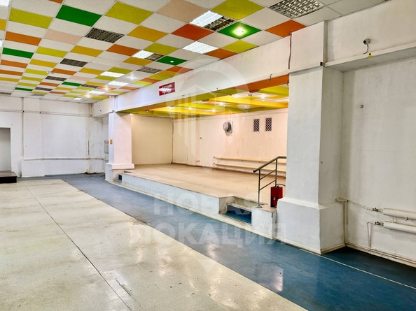 
  Продается торговая площадь, 582 м², Богдана Хмельницкого ул, д. 214
. Фото 6.