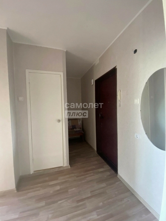 
  Продается 1-комн. квартира, 37.2 м², Завертяева ул, д. 23к3
. Фото 3.