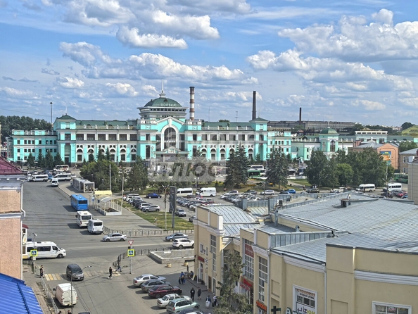 
  Продается 3-комн. квартира, 63.3 м², Серова ул, д. 26
. Фото 5.