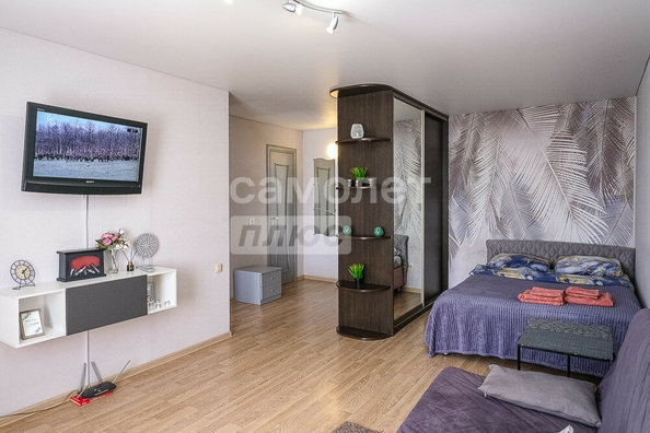
  Продается 1-комн. квартира, 35 м², Масленникова ул, д. 183
. Фото 2.