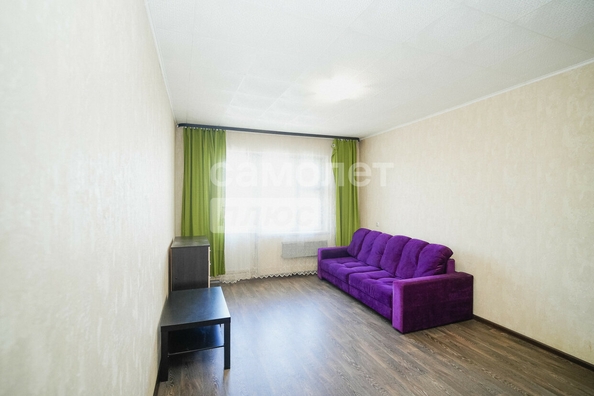 
  Продается 1-комн. квартира, 37.4 м², Дмитриева ул, д. 1/2
. Фото 3.