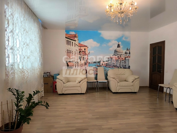 
  Продается 3-комн. квартира, 101.5 м², Перелета ул, д. 18
. Фото 3.